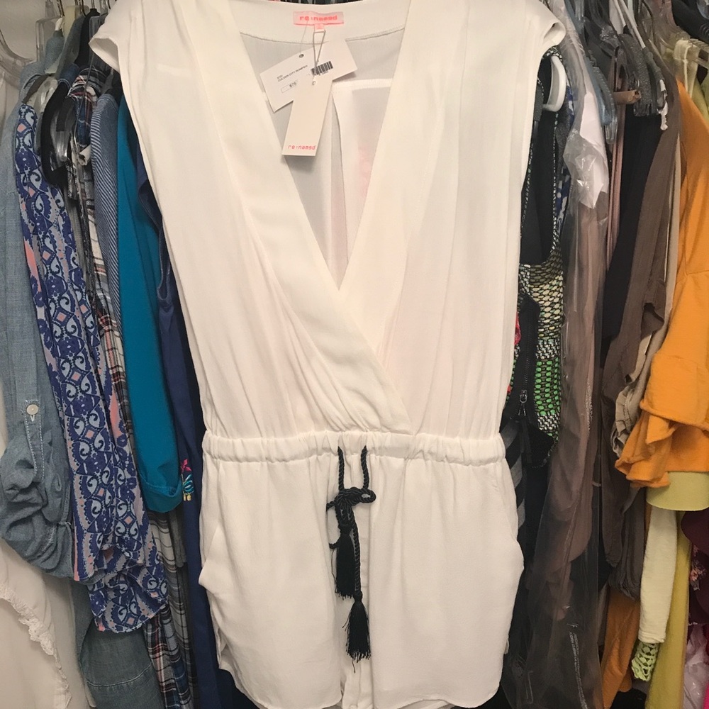 [NEW] Never worn- White Romper